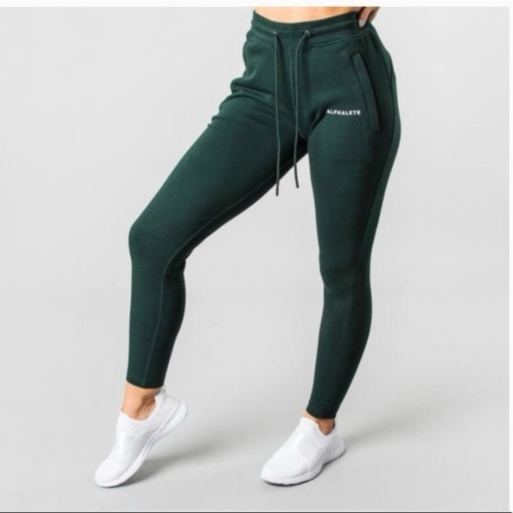 Alphalete Joggers - Forest Green